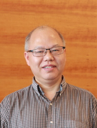 Zhijian Li portrait