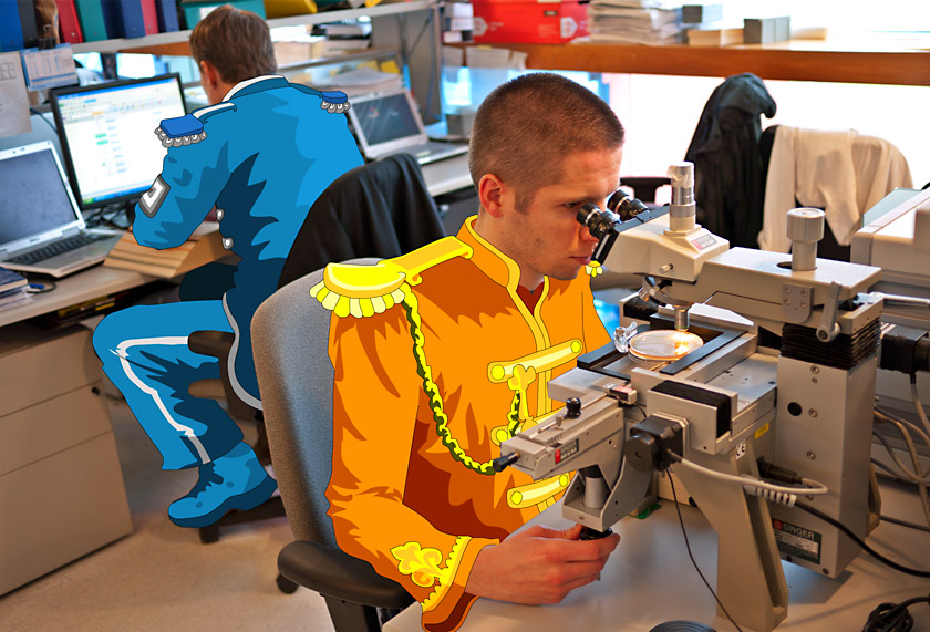 Pierre on the microscope in the Boone Lab